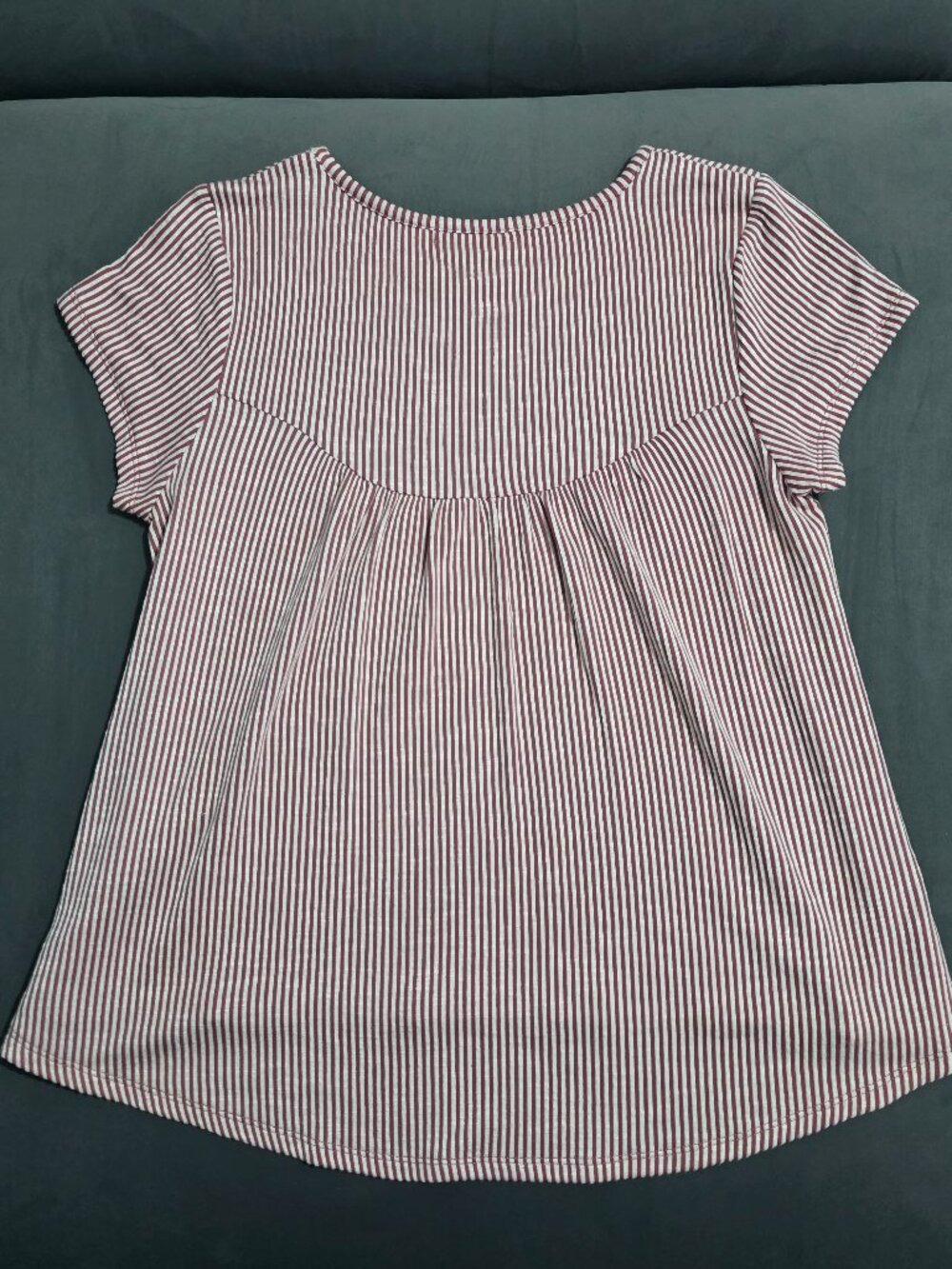 Retrology Striped Blouse Petite Medium – Flowy Fit - Picture 3 of 4
